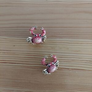 Crab Brooch Set